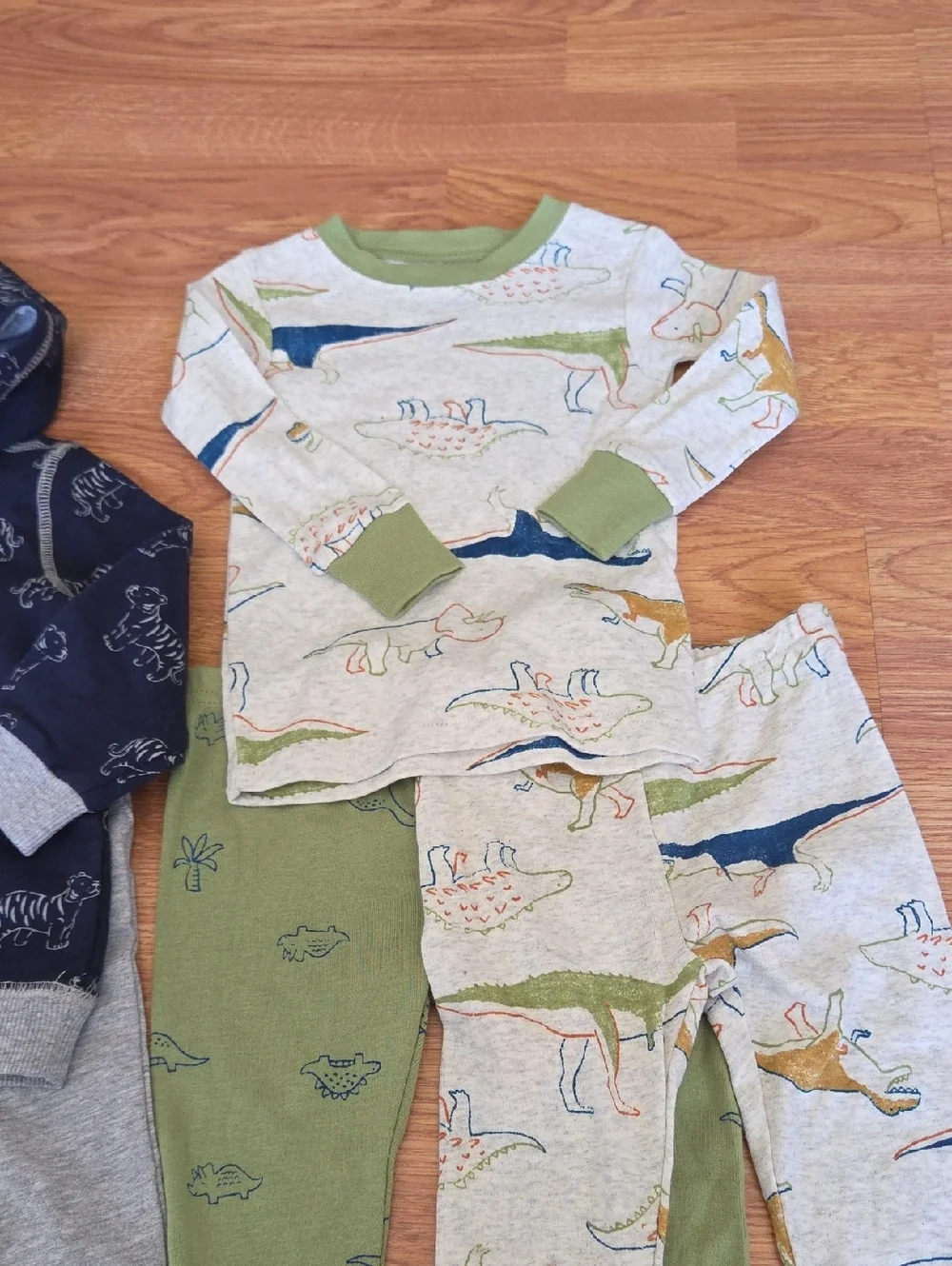 Carter's Boy 18M Bundle 5pcs Dinosaur Pajama Set Tiger Animal Navy Set NEW